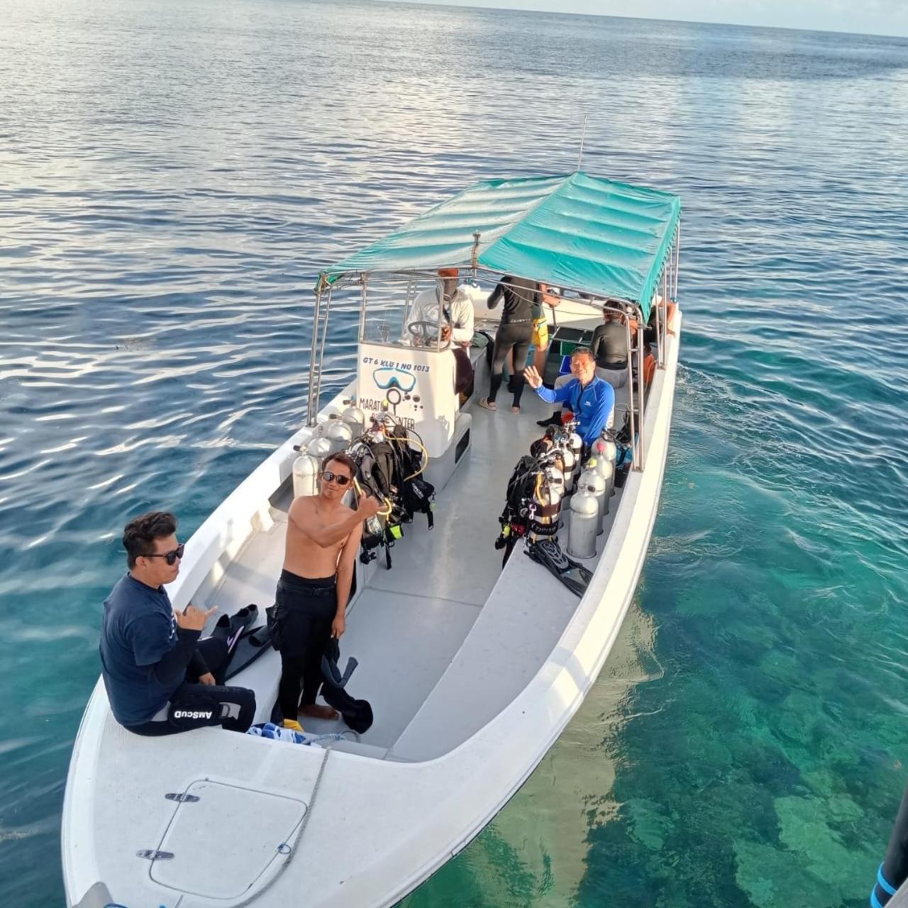Maratua Dive Center And Lodge Maratua Island Экстерьер фото