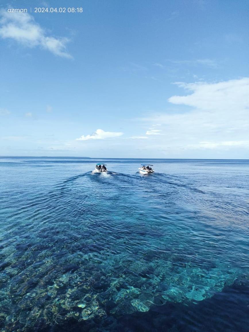 Maratua Dive Center And Lodge Maratua Island Экстерьер фото